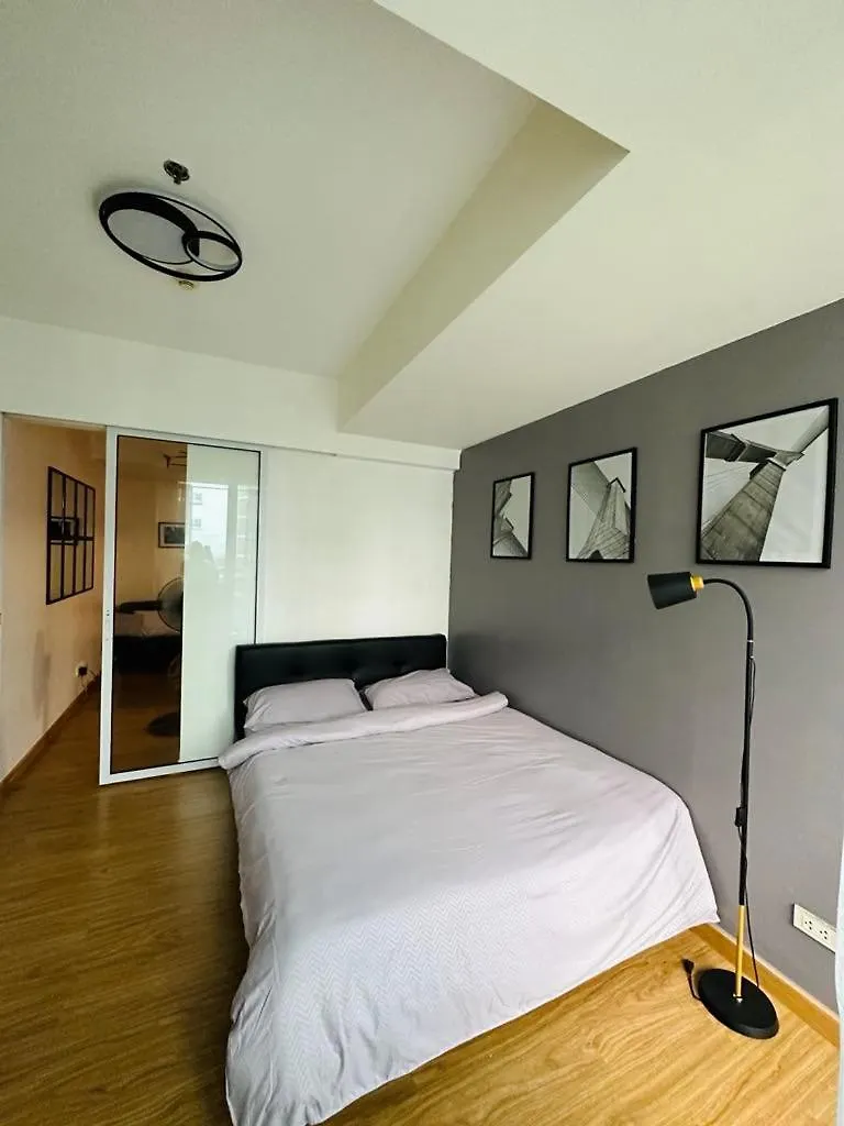 ***** Hotel Azure Staycation By Marco Manila Filipiny
